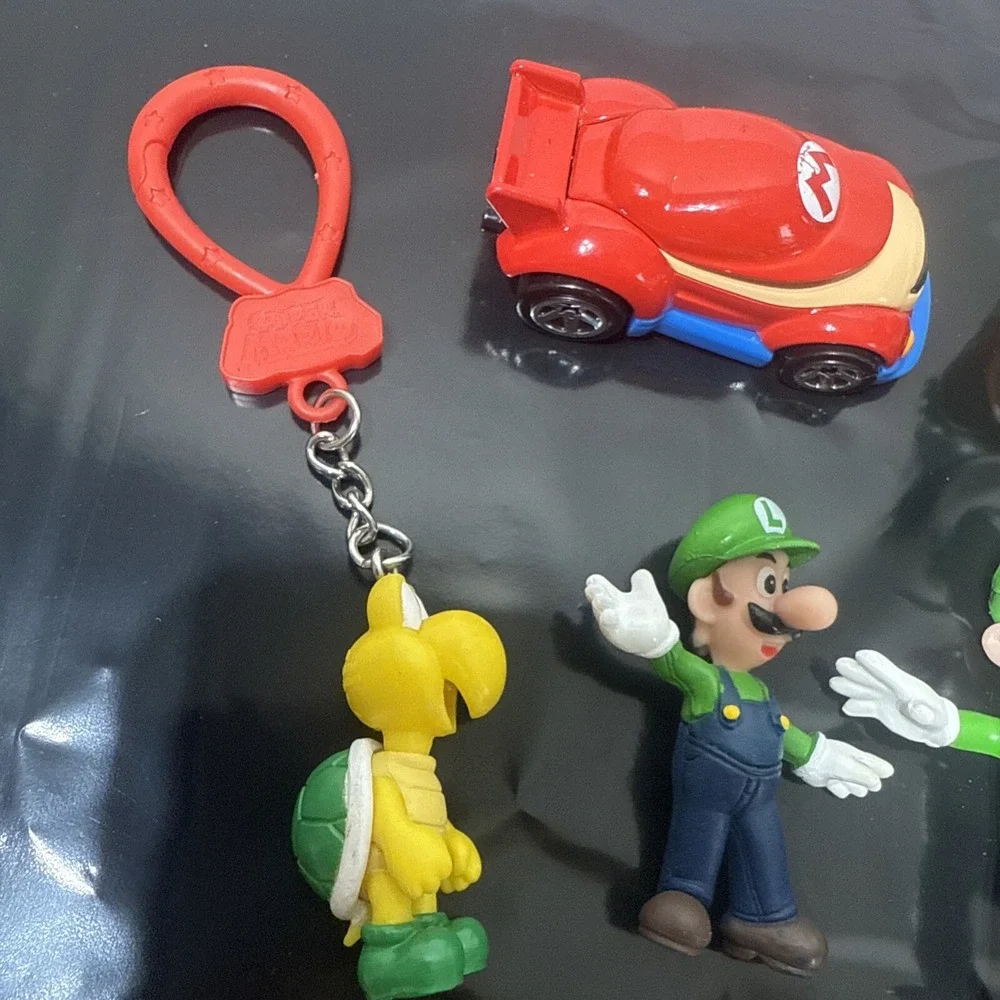 Nintendo Super Mario Brothers‎ Mixed LOT of 9 Diecast PVC Hot Wheels JAKKS